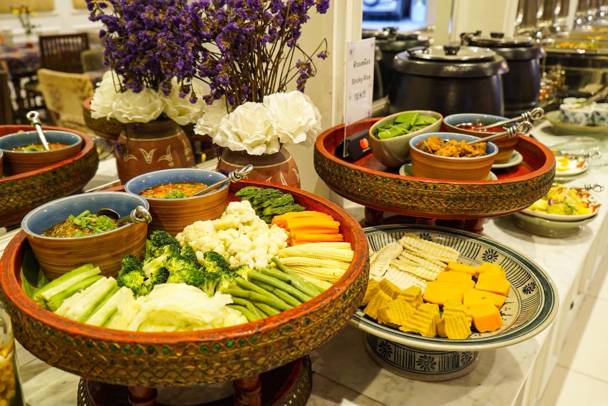 At Pingnakorn Nimman Hotel Chiang Mai Extérieur photo