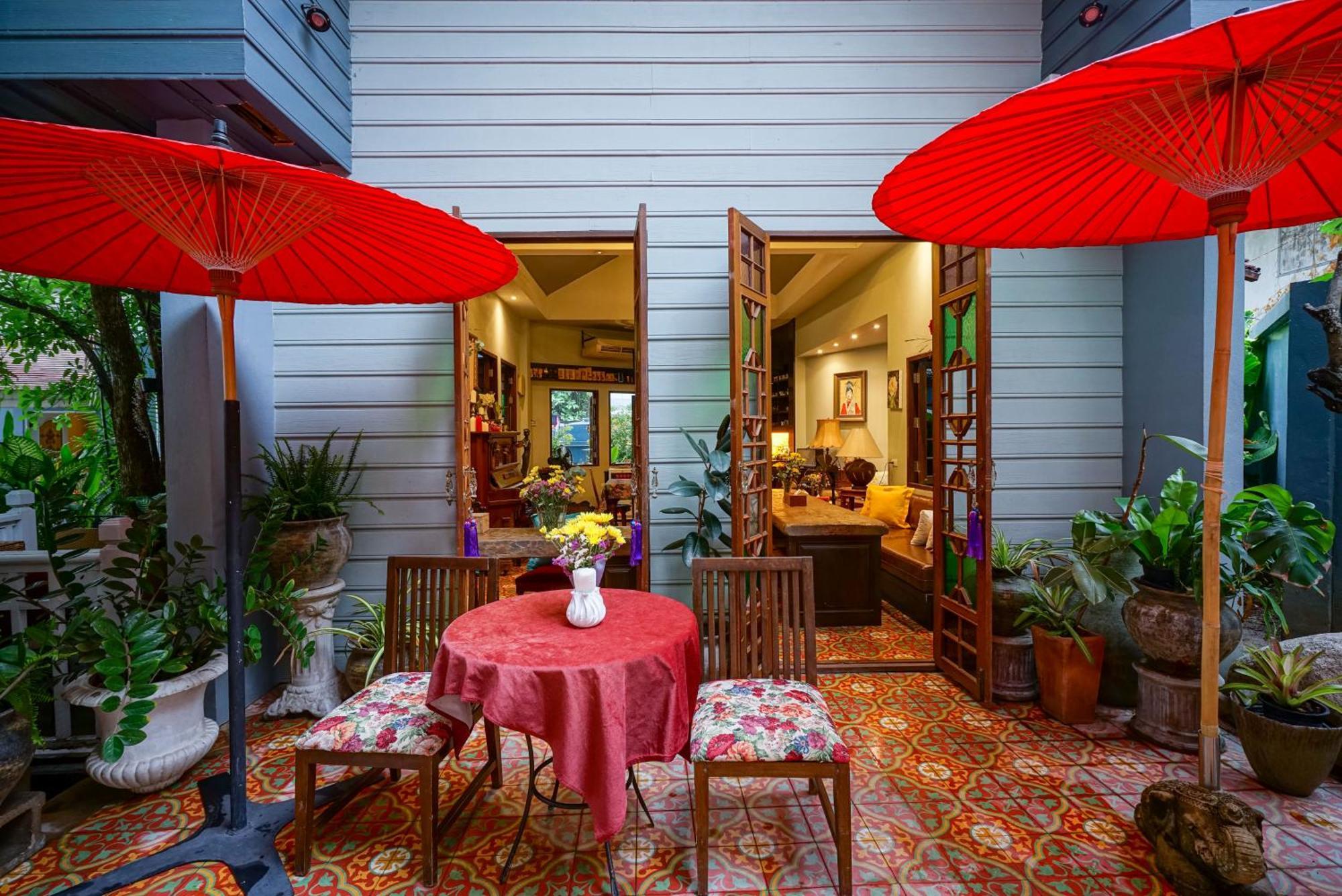 At Pingnakorn Nimman Hotel Chiang Mai Extérieur photo