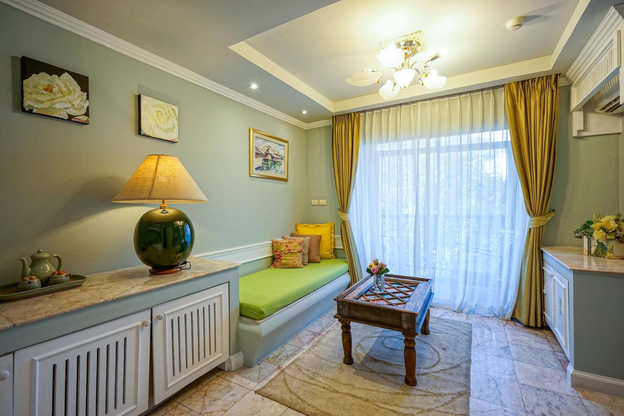 At Pingnakorn Nimman Hotel Chiang Mai Extérieur photo